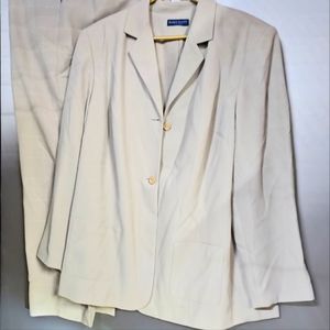 Karen Scott Pants  Suit